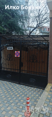 Под наем подземно парко място