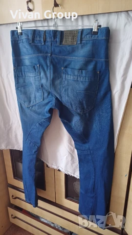 Мъжки дънки Bershka W32, снимка 7 - Дънки - 50615536