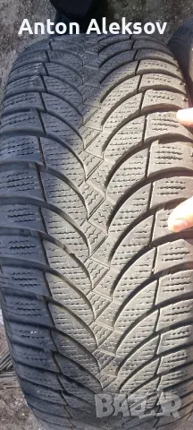 Зимни гуми 215-55-16 със 7 мм гр.Nexen Winguard на 5700км, снимка 6 - Гуми и джанти - 37148319