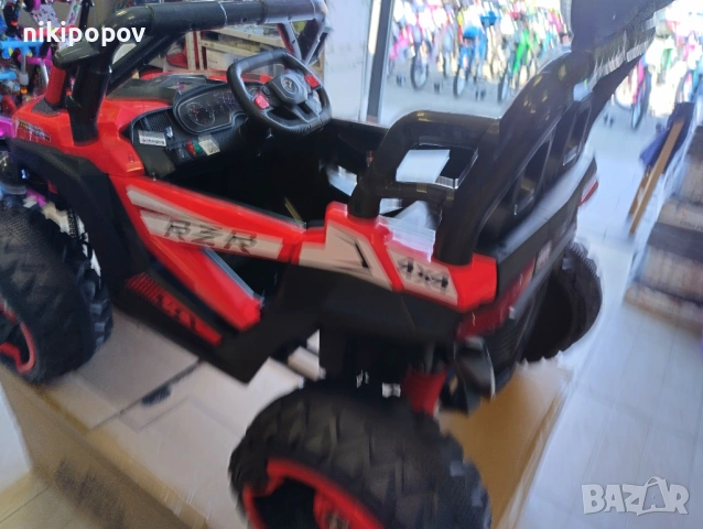 X двуместен акумулаторен джип JAKARTA 4x4 червен, снимка 6 - Детски велосипеди, триколки и коли - 53569424
