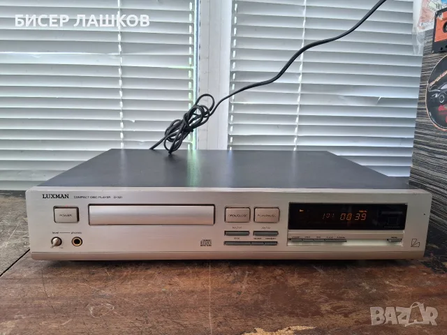 LUXMAN D-321 shampagner, снимка 3 - Ресийвъри, усилватели, смесителни пултове - 56074616