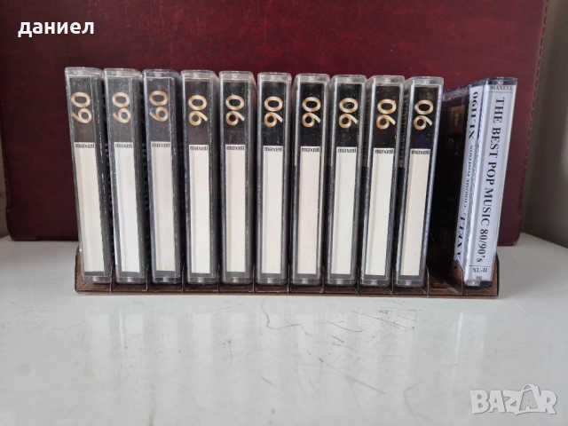 Качествени аудио касети MAXELL XLII-S 60/90 - TYPE II - хромна лента - Lazz и Country + подаръ