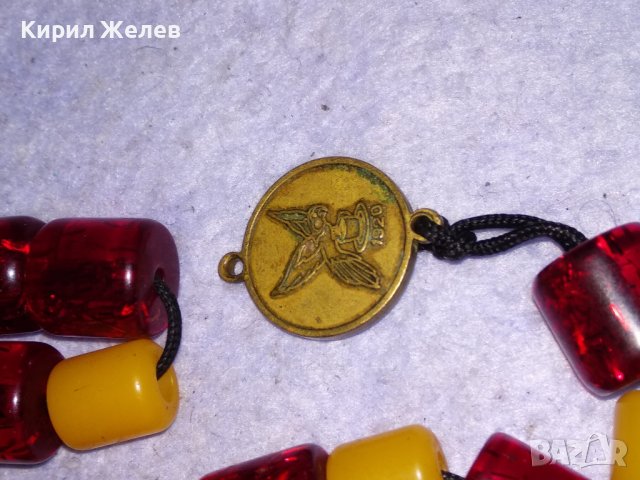 КРАСИВА МАЙСТОРСКА Стара КЕХЛИБАРЕНА БРОЕНИЦА - ЖЪЛТ НАТУРАЛЕН КЕХЛИБАР ЧЕРВЕН КАТАЛИН и БРОНЗ 26386, снимка 5 - Антикварни и старинни предмети - 41483742