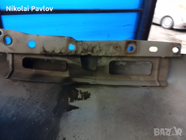 Калник за Фолксваген Туран, снимка 4 - Части - 53525390