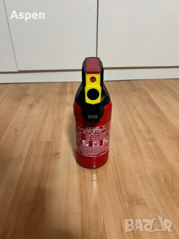 Оригинален пожарогасител за мерцедес Е класа W211 в седалката