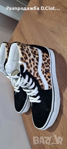 Vans оригинални високи кецове Естествена кожа 39, снимка 2 - Кецове - 51644802