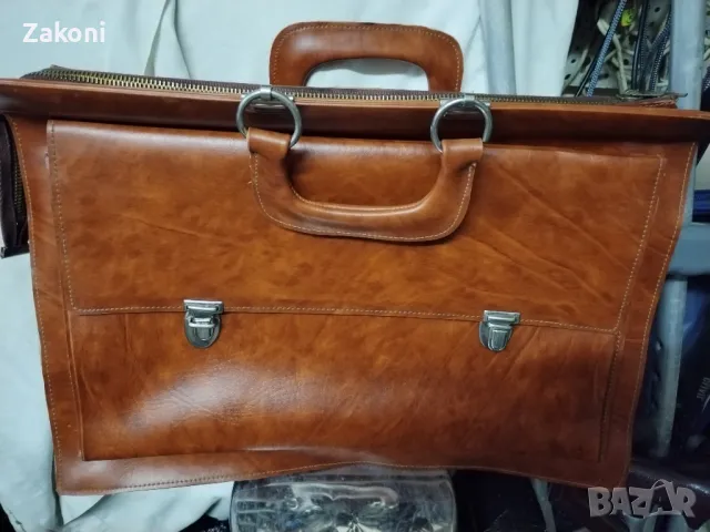 Кожена чанта запазена