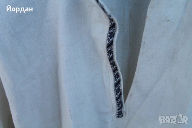 Мъжка риза от народна носия, снимка 2 - Антикварни и старинни предмети - 50576940