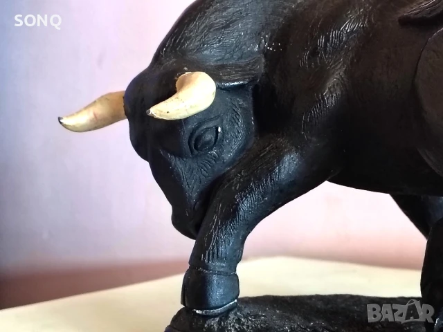 Много Рядка Испанска Колекционерска Фигура-Бик, снимка 6 - Колекции - 51156500
