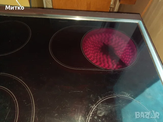 Готварска печка Миеле MIELE H 251 с керамични котлони вградена в Шкаф от МДФ, снимка 13 - Печки, фурни - 56184735