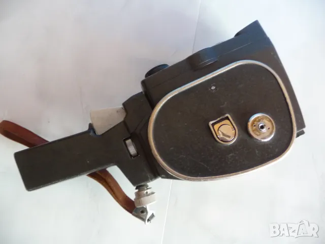 Видео камера Кварц 2 х 85 1 М Made in USSR видео лента филм руско производство, снимка 4 - Камери - 9581646
