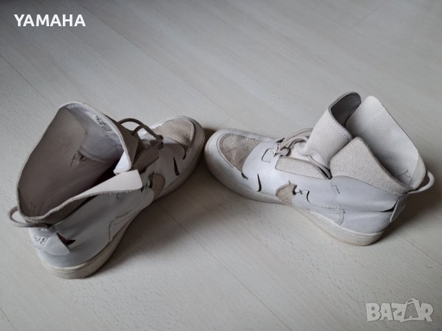 Nike  vandalised.  LX  WHITE  platinum   Дамски  Кецове 38, снимка 2 - Маратонки - 41404529