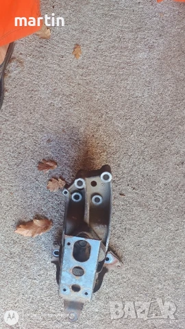  скоба държач за дайхатсу сирион 