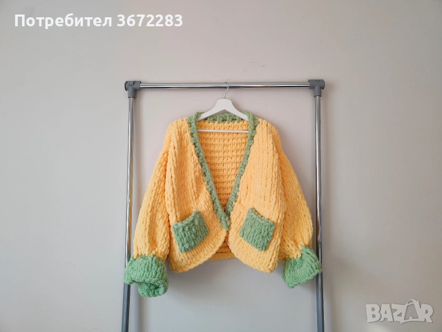 Ръчно плетена жилетка - различни модели , снимка 10 - Жилетки - 53307292