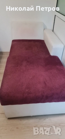 Продавам запазен ъглов диван