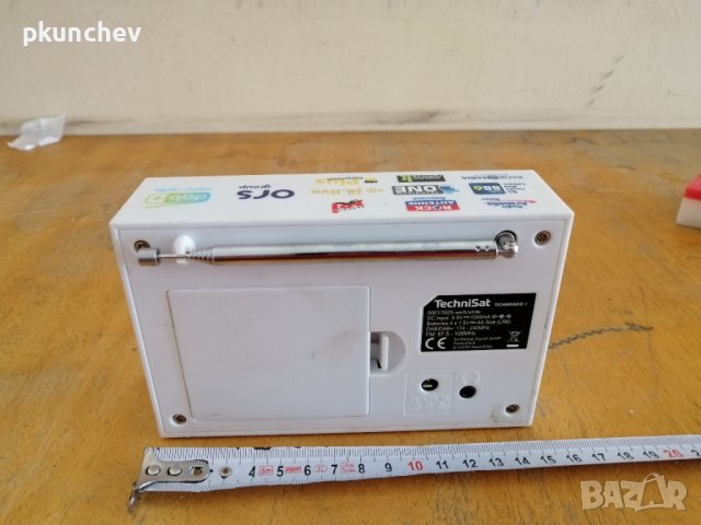 Радиоприемник TECHNISAT TECHNIRADIO 3 DAB+/FM, снимка 2 - Радиокасетофони, транзистори - 42145496