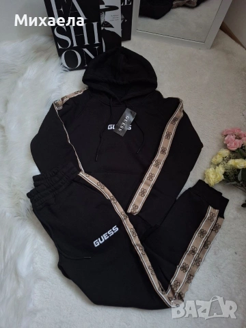 Дамски ватирани комплекти Guess - няколко цвята - 31€, снимка 10 - Спортни екипи - 53027146