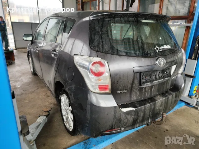 Toyota Verso 2010г 126кс 2.0 дизел на части, снимка 3 - Части - 49122585