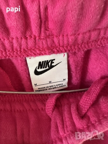 Дамски ансуг nike размер М, снимка 2 - Спортни екипи - 56363969