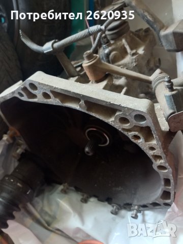 Скоростна кутия ръчна Тойота ярис 1 Vvti 2008 г., снимка 3 - Части - 44212342