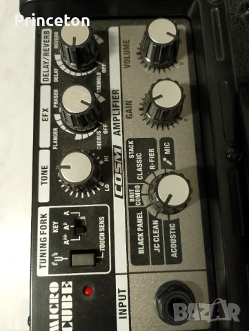 Продавам усилвател за китара Roland Micro Cube. , снимка 3 - Китари - 53792866