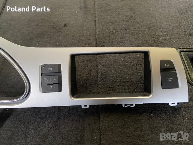 Лайсна около километраж/Бутони за Ауди КЮ 7 КЮ7 3.0 4.2 Фейслифт/Audi Q7 Facelift, снимка 2 - Части - 39387362