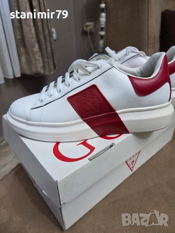 Сникърси GUESS , снимка 6 - Спортни обувки - 52898684
