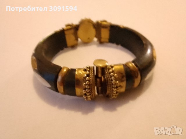 Винтидж гривна  дърво месинг ахат и седеф , снимка 7 - Антикварни и старинни предмети - 41665157