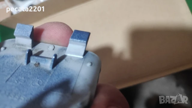 Продавам - оригинални капаче теглич предна броня за Mercedes S class W221, снимка 3 - Части - 51306845