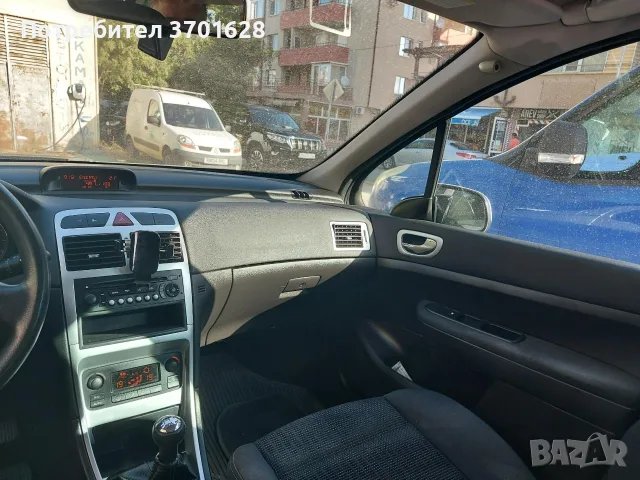 Продавам Пежо 307 SW / 1.6 HDI / 90 PS/Панорамен покрив, снимка 9 - Автомобили и джипове - 56003172