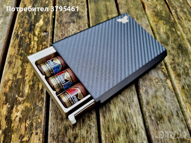 Пепелници и кейсове за пури и пурети