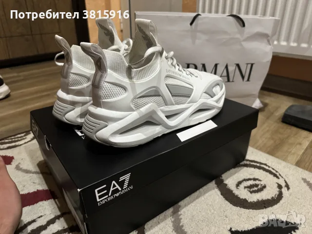 Armani white 43 , снимка 4 - Спортни дрехи, екипи - 55954453