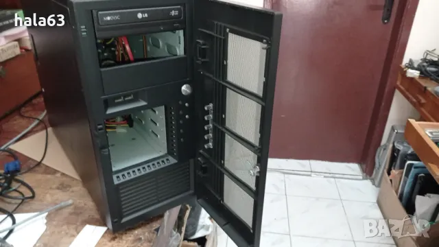 Компютър - сървър  на части , снимка 1