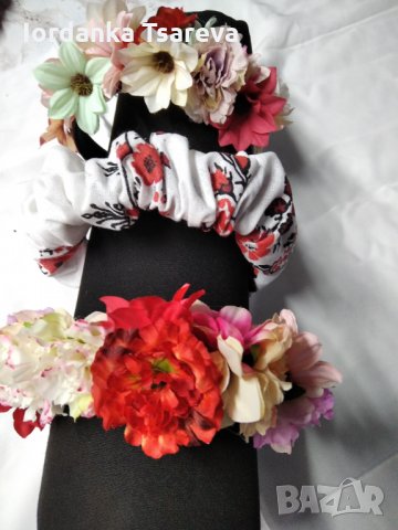 Диадеми за народни носи