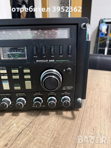 Grundig satellit 600, снимка 8 - Радиокасетофони, транзистори - 52265569