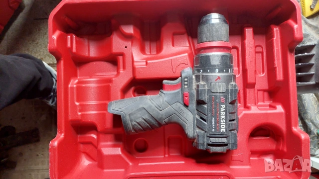 Ударен винтоверт сваляща се глава 12в , снимка 2 - Винтоверти - 53560900