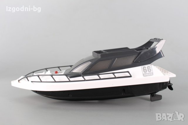 Яхта/ спортна лодка с дистанционно, снимка 2 - Други - 42126612