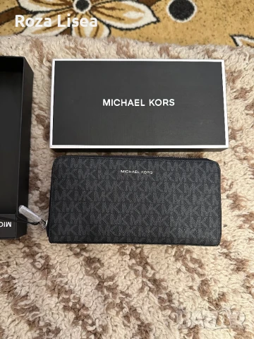 Ново портмоне Michael Kors