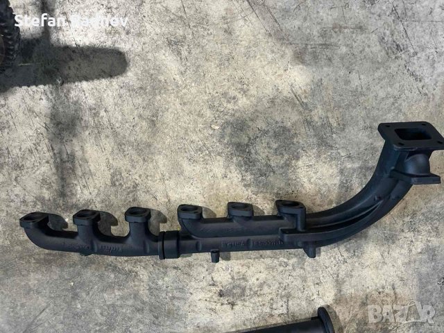 Изпускателен колектор - John Deere 7R, 8R, 8020, 8030, снимка 1