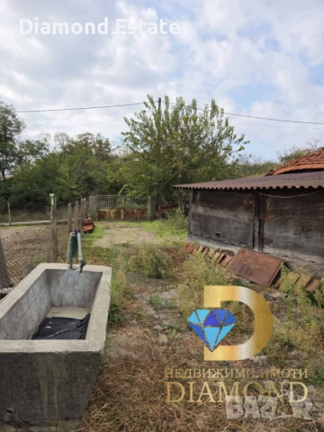 Едноетажна къща в село Бял извор, обл. Стара Загора, снимка 10 - Къщи - 52131328