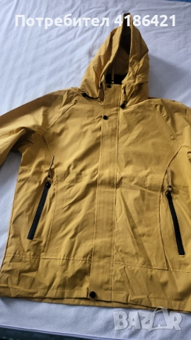 Продавам чисто ново есенно яке за вятър и дъжд, снимка 1