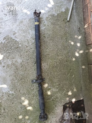 Кардан бмв е36 автомат bmw e36 316i 318i 318is driveshaft 26111229063

1324mm, снимка 4 - Части - 42033022