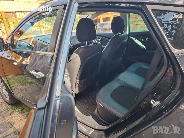 Hyundai IX35 2.0 184k.c., снимка 8 - Автомобили и джипове - 55770453