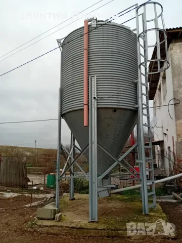 Хранилки и поилки за птицеферма, снимка 1