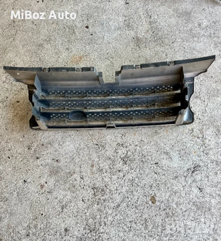 Решетка предна броня Рейндж Роувър Range Land Rover L322, снимка 2 - Части - 51002960