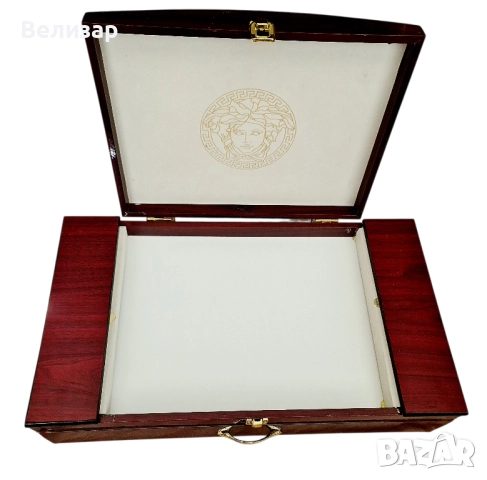 Кутия Versace, снимка 2 - Други ценни предмети - 51546180