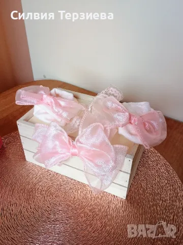 Комплект нови чорапки и лента за глава за новородено бебе момиче , снимка 2 - Други - 49796122