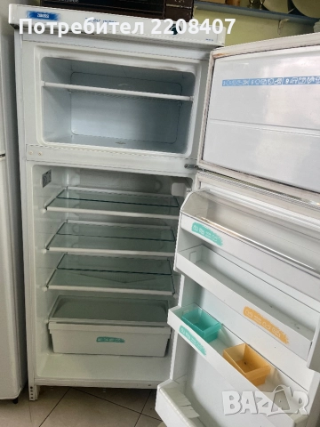 Хладилник с камера, снимка 3 - Хладилници - 52623819