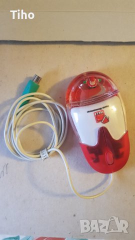 Мишка с плаващ дядо коледа