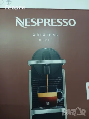 Кафе машина Nespresso c62, снимка 5 - Кафе машини - 56379690